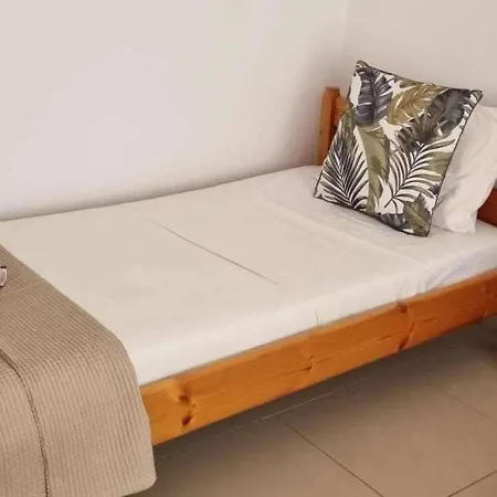 Plaka-sleeps4-parking-pool-hottub-seaviews Вилла *